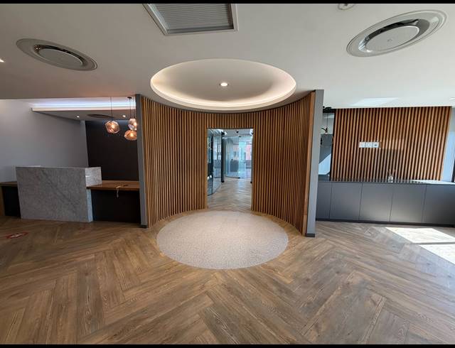 798.90M² BUILDING TO LET IN CAPE TOWN CITY CENTRE